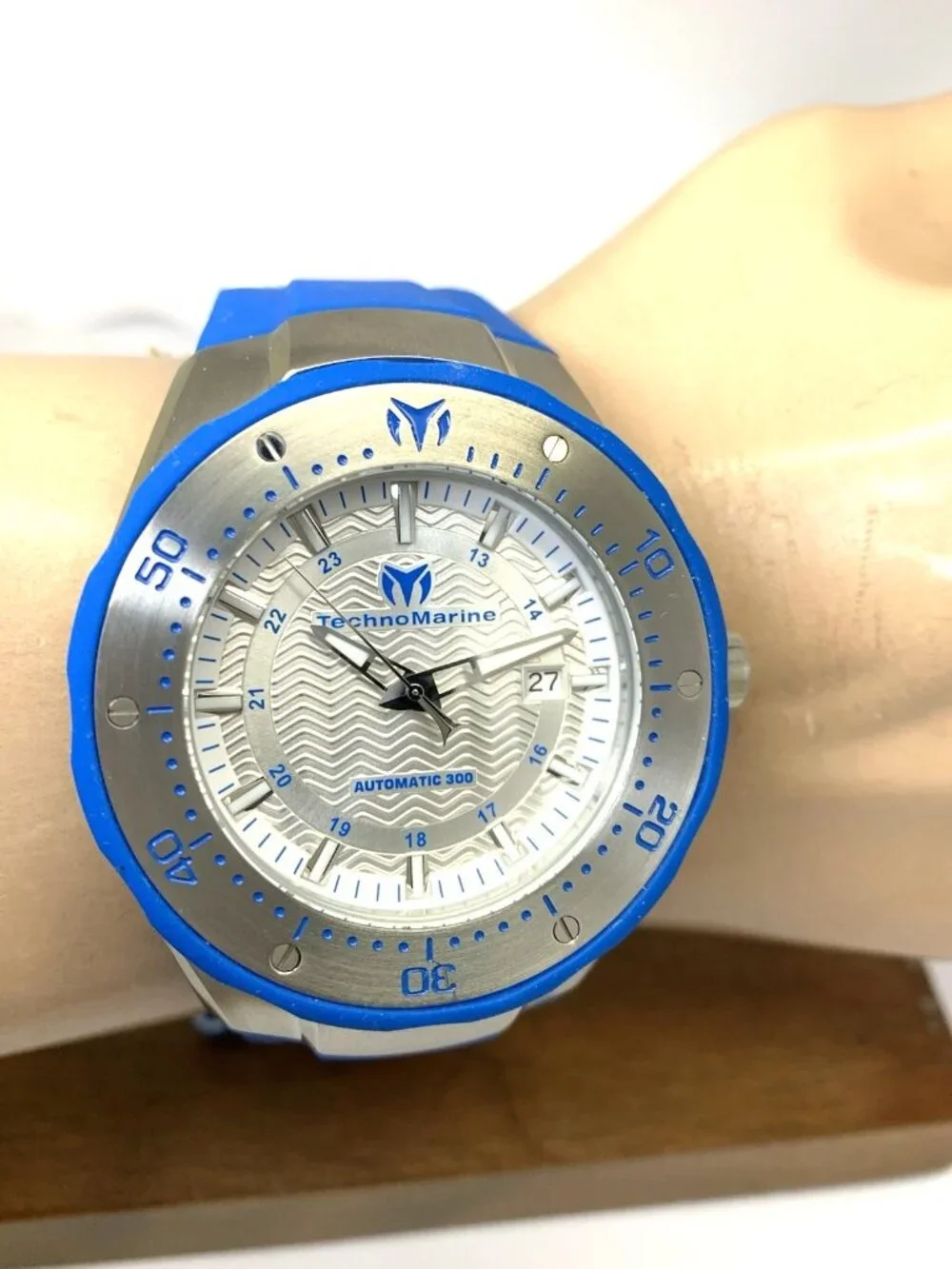 Technomarine men watch